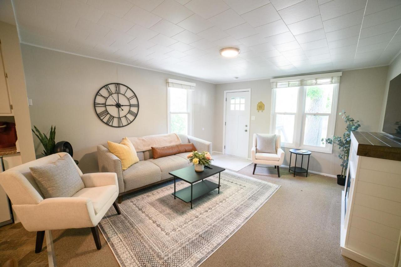 Adorable And Cozy Bungalow Great Falls Extérieur photo