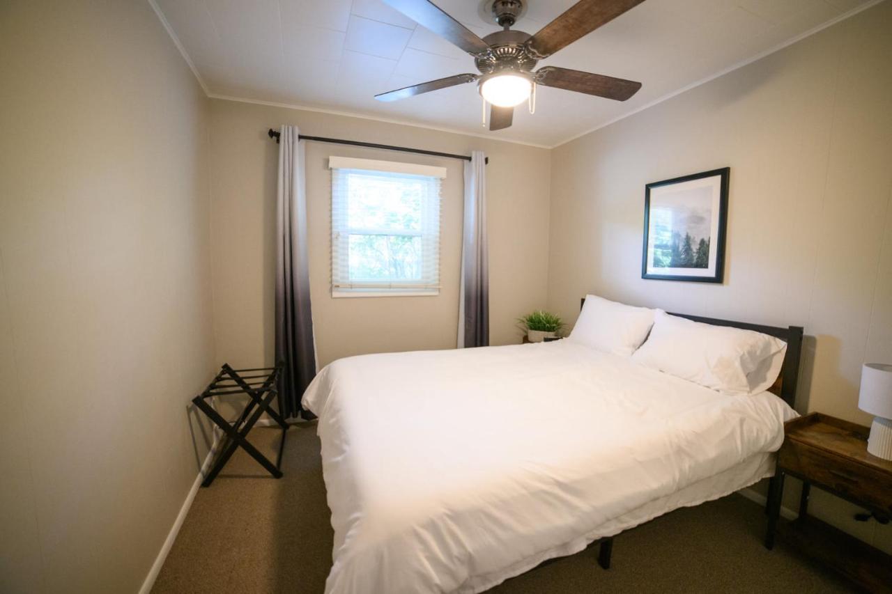 Adorable And Cozy Bungalow Great Falls Extérieur photo
